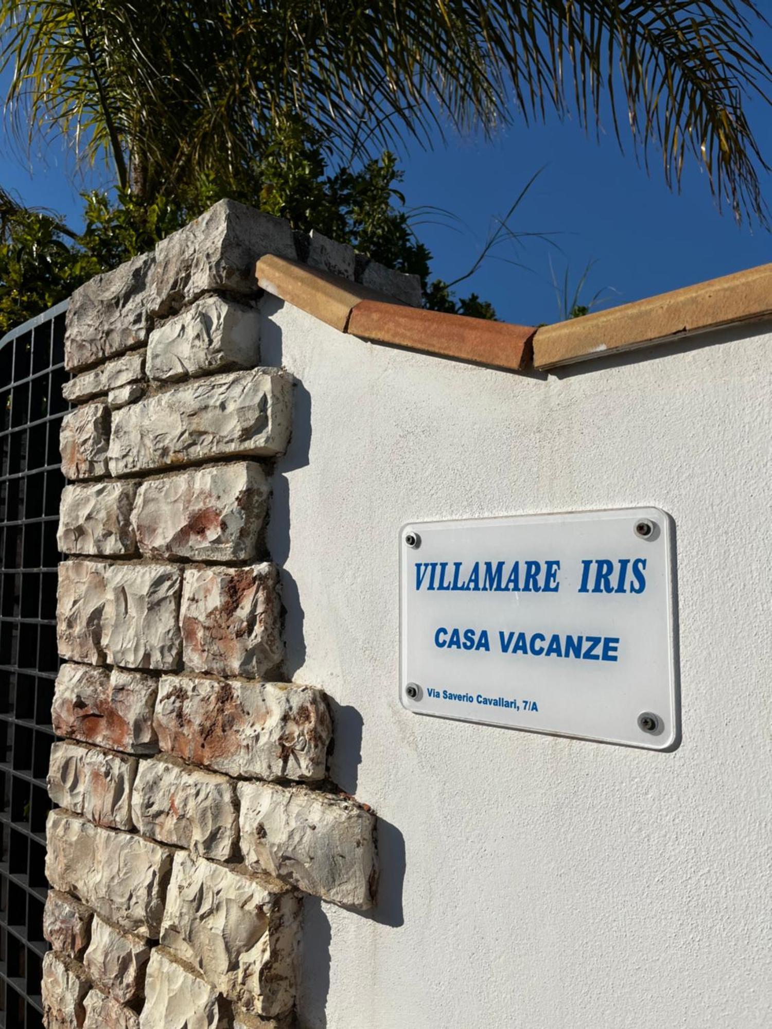 Villamare Iris Сан-Леоне Екстер'єр фото